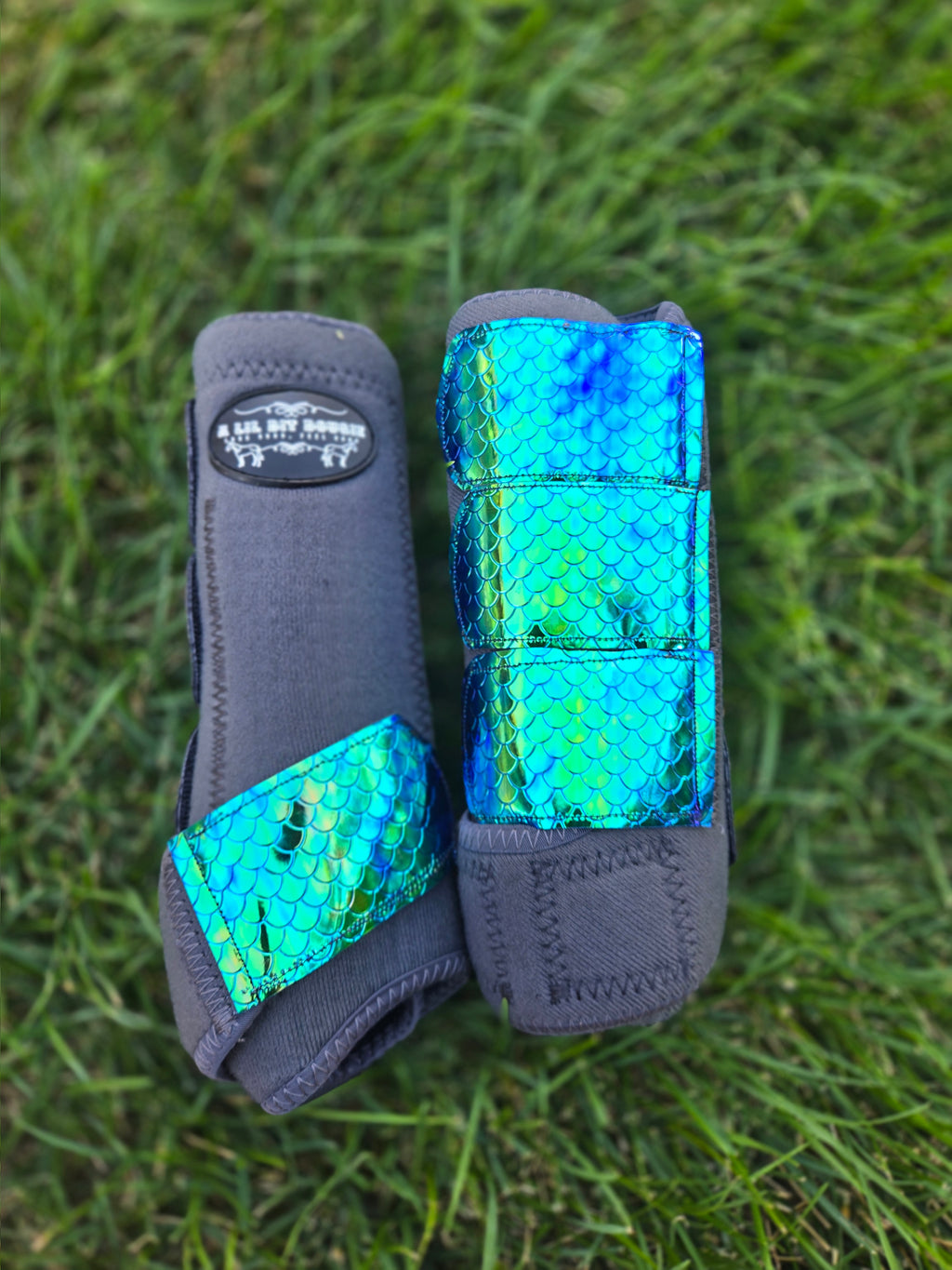 Neochrome Mermaid 🧜‍♀️